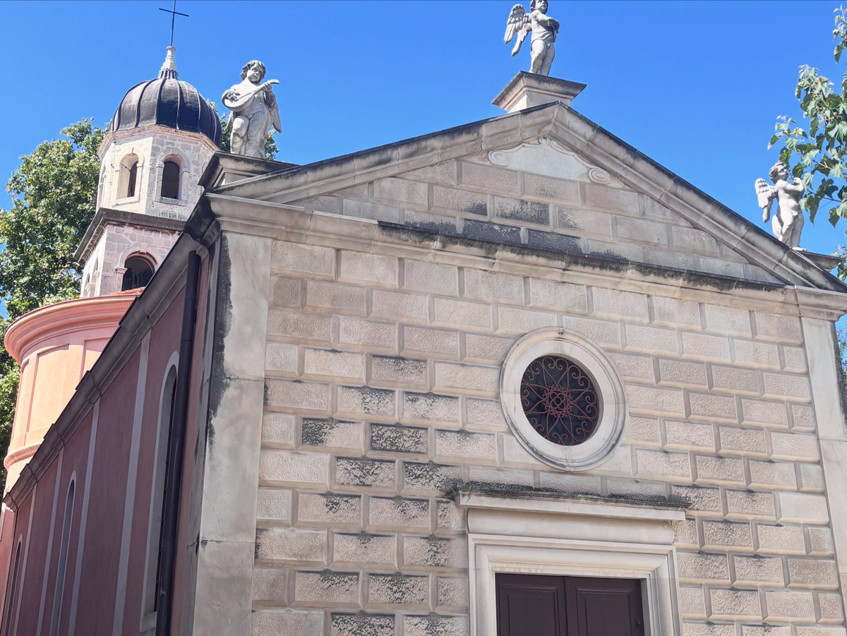 ReVLuci's tweet photo. À la découverte de Zadar, en Croatie. Classée au patrimoine mondial de l’Unesco, la ville conserve son forum romain, ses rues antiques et ses remparts des XVIe et XVIIe siècles. À voir : l’église Saint-Donat et l’Orgue Marin. https://t.co/0MG2YroGPf
