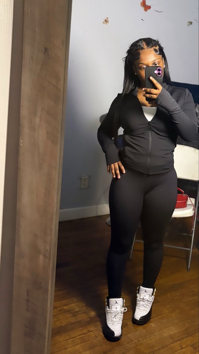 therealyaeniomi's tweet photo. 💣
#explore #chicago #prettygirls https://t.co/Z96dsqLvEL