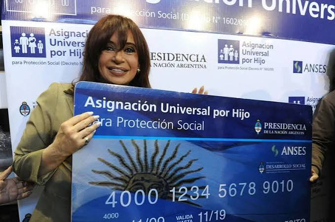 Jonitwiteo's tweet photo. @ArenaMayraok Con esta medida ELLA le sacó el hambre a mucha gente https://t.co/t8OYklIzWl