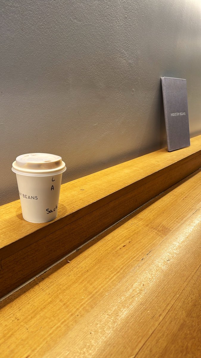 muimuisach's tweet photo. ☕️ https://t.co/ZTe5aPjkGt