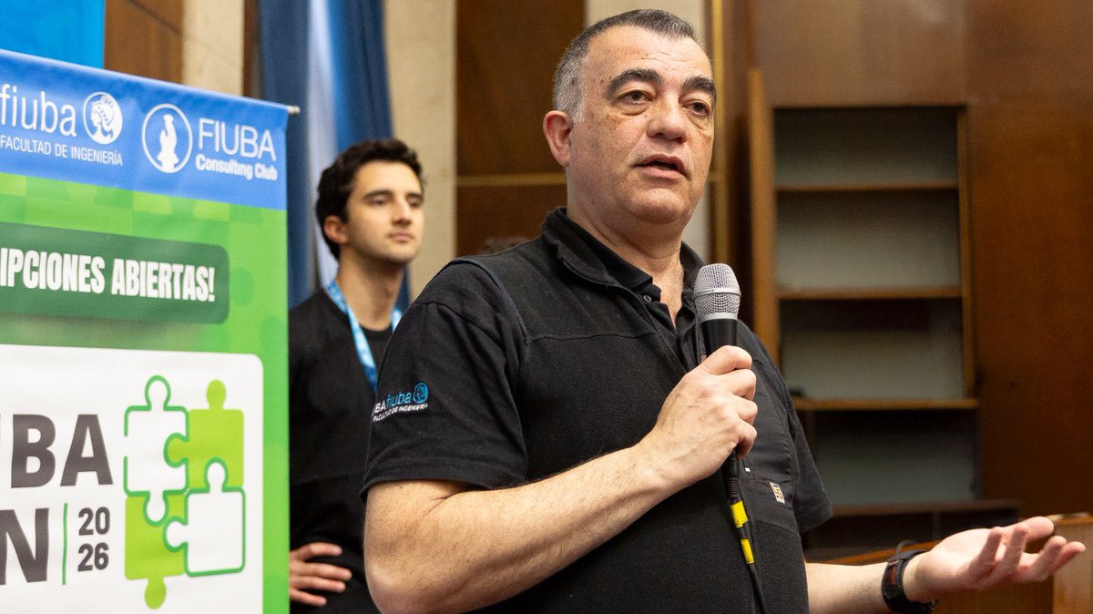 AleMaMartinez's tweet photo. FIUBATON 2026. FIUBA Consulting Club.

Orgulloso del FCC y de estos estudiantes!

Trabajamos para graduar cada vez a más y mejores ingenieros/as para el Desarrollo Nacional.

#uba #ingenieriauba #ingenieria #OrgulloUBA #GraduadosFIUBA #OrgulloArgentino #fiuba #ubaingenieria https://t.co/C8dtQqQBY9
