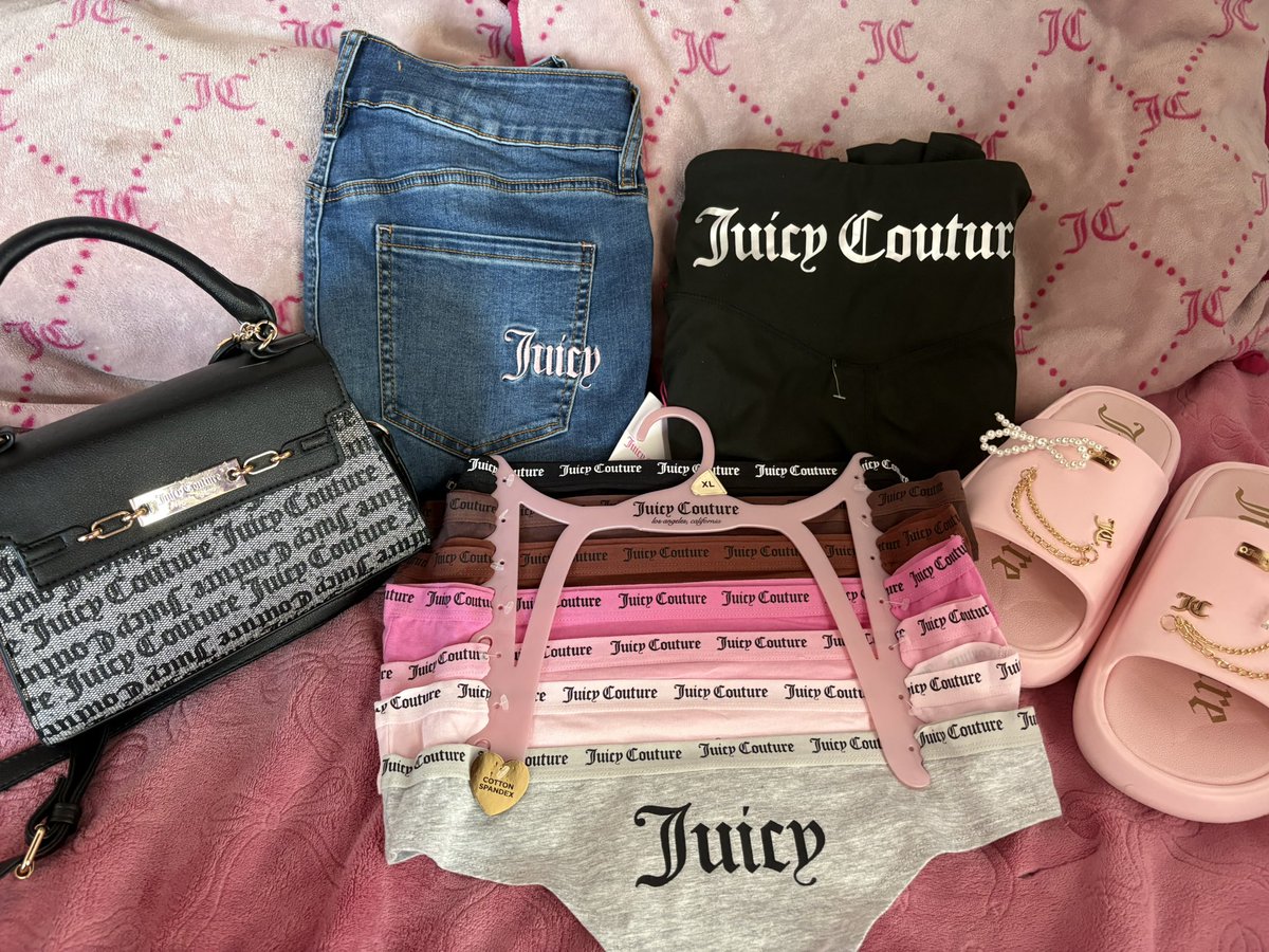 BxbyFer69's tweet photo. Send more gifts 🫶🥳🎂 https://t.co/LOiEzbjwRq https://t.co/QZo9Ajma4x