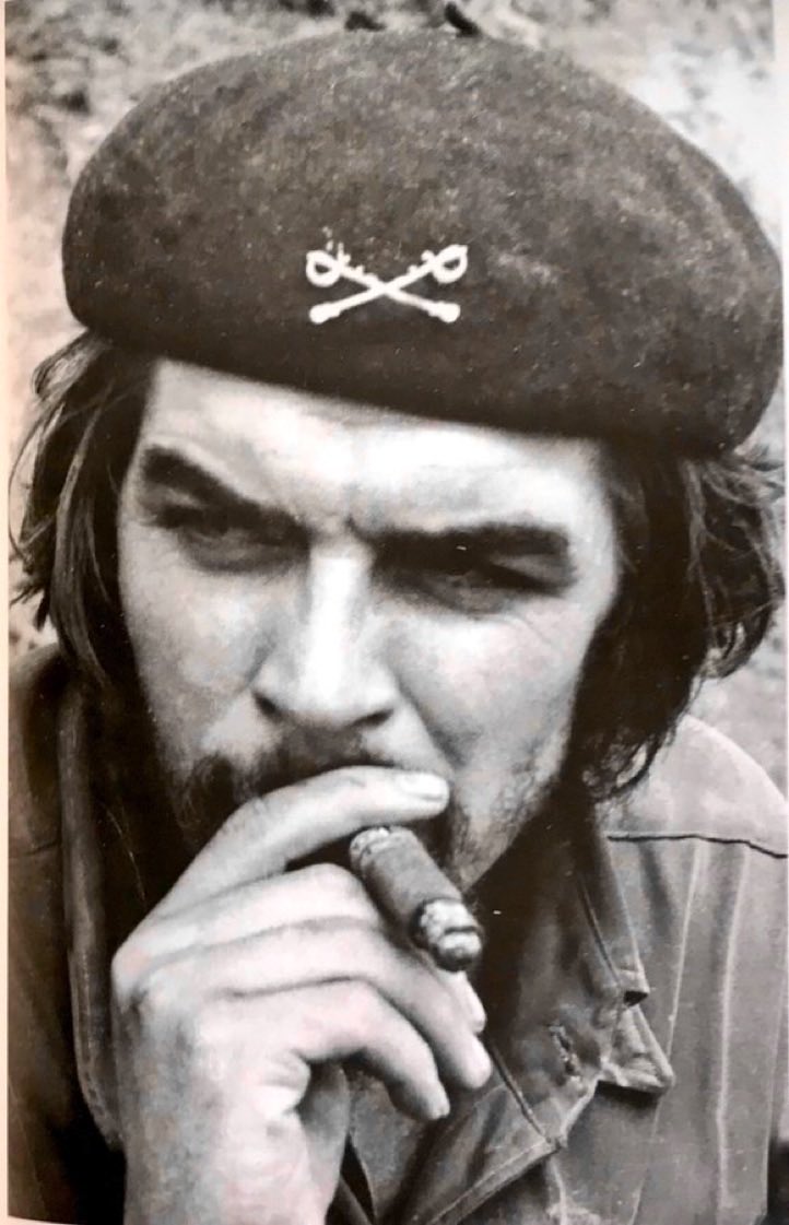 EmelEmelss's tweet photo. Hasta siempre Che Guevara ✌️ https://t.co/zM5B1CQiqh
