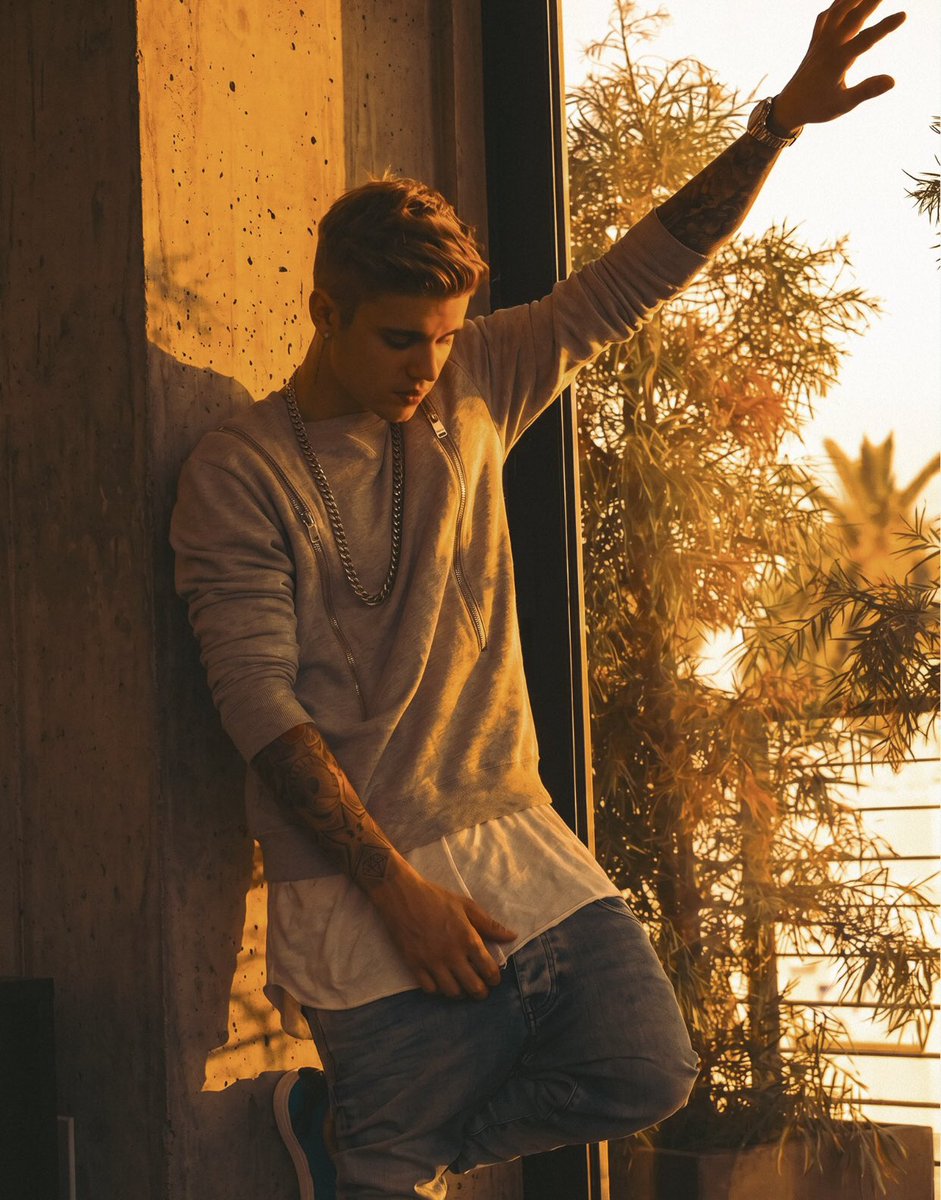 BiebCrave's tweet photo. Justin Bieber in newly released photos from a 2014 photoshoot. 📸 https://t.co/wcJxcubNOh