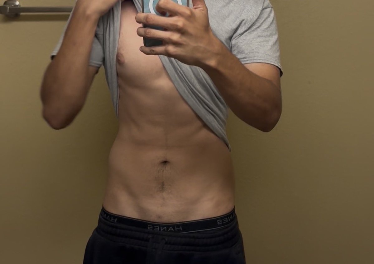 twoitl's tweet photo. Dms open btw 

https://t.co/EqTxfc4pQF

#gay #bi #mlm #paypig #abs https://t.co/TfLEFYBxVR