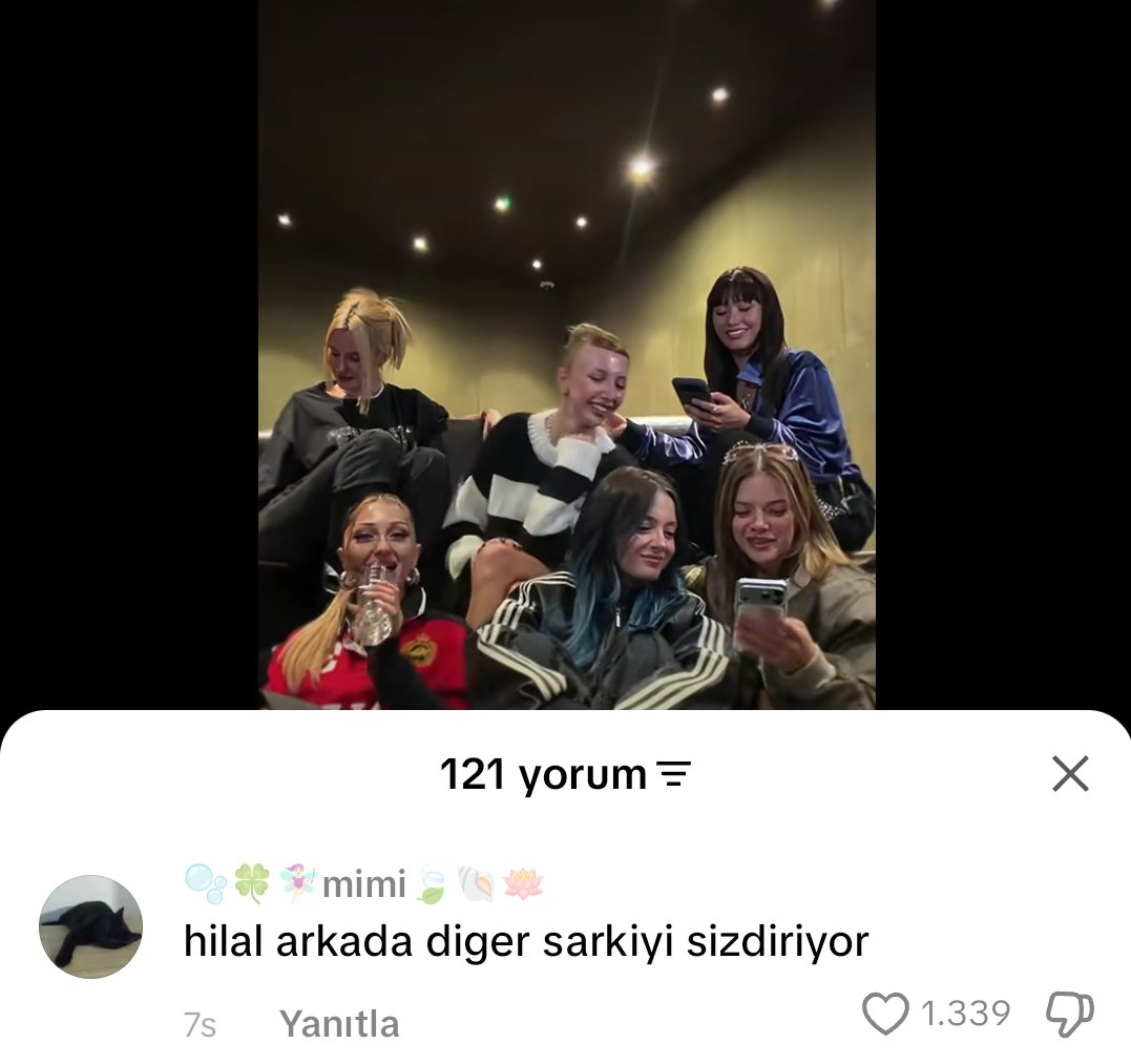 themeliiyy's tweet photo. bize atılan iftiralar https://t.co/Sg4cL8U567