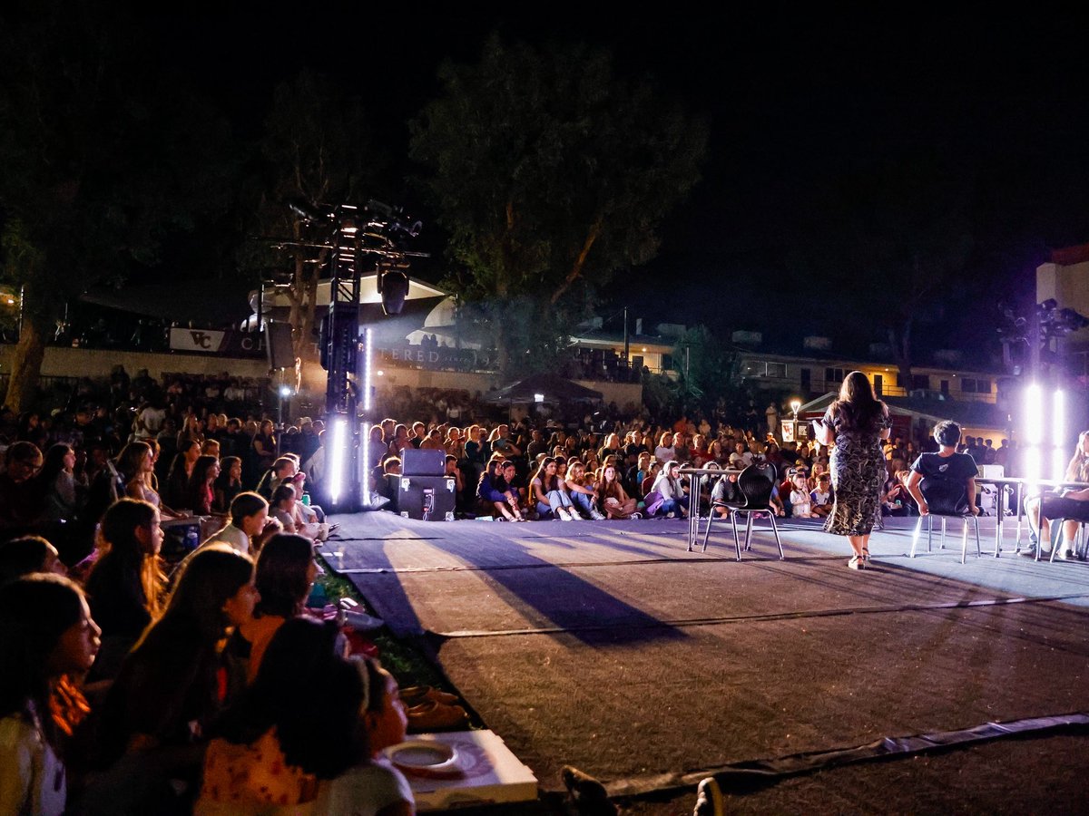 VCSCrusaders's tweet photo. 2026 NONFIRE
Such a great night! Congratulations to ASB for putting on such a fun Homecoming show — a favorite tradition every year! https://t.co/xyalX2wFxL