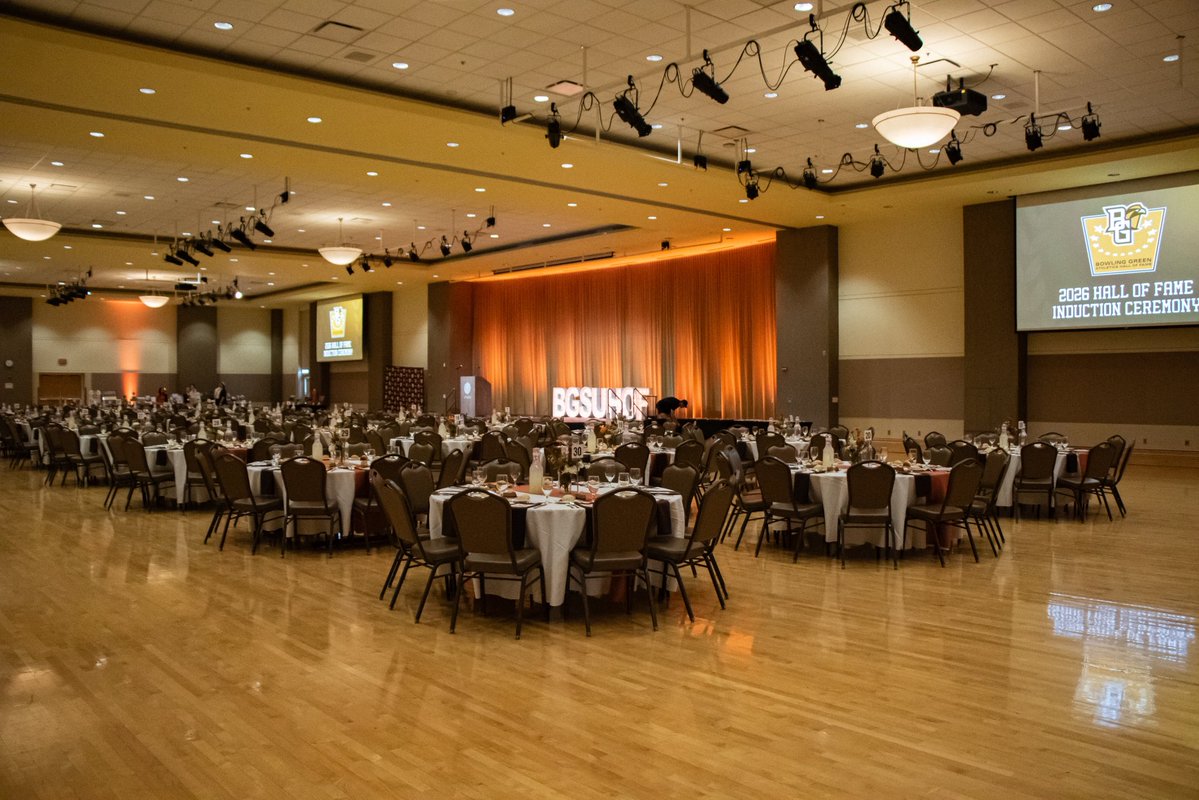 BG_FMSN's tweet photo. Stay tuned for interviews and updates from the @BGSU_Athletics Hall of Fame Induction Ceremony. https://t.co/zF0S4CnRT4