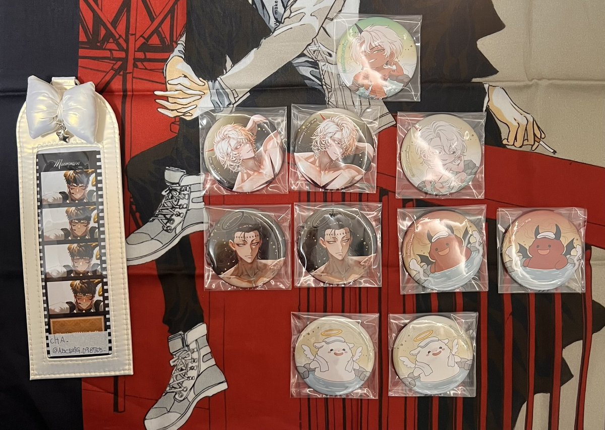 ABCDEFG_098765_'s tweet photo. 【交換】地獄のどこが悪い？ What in HELL is bad? ザキャラ CAFE へるば
クリアカード 缶バッジ 

譲→画像参照
求→同種マモン

※FF様優先
※都内手渡し優先/数量により郵送
※譲渡は大阪会期終了後

お気軽にお声掛けください https://t.co/ZXR4pkN226