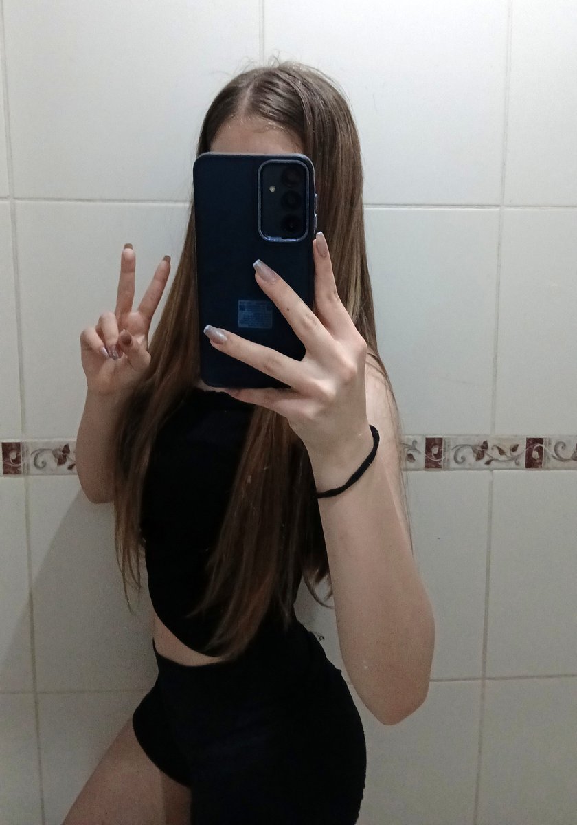 AngelaPartiss's tweet photo. Holii es mi primer post por aqui 💗 https://t.co/VqN1W4BTvN