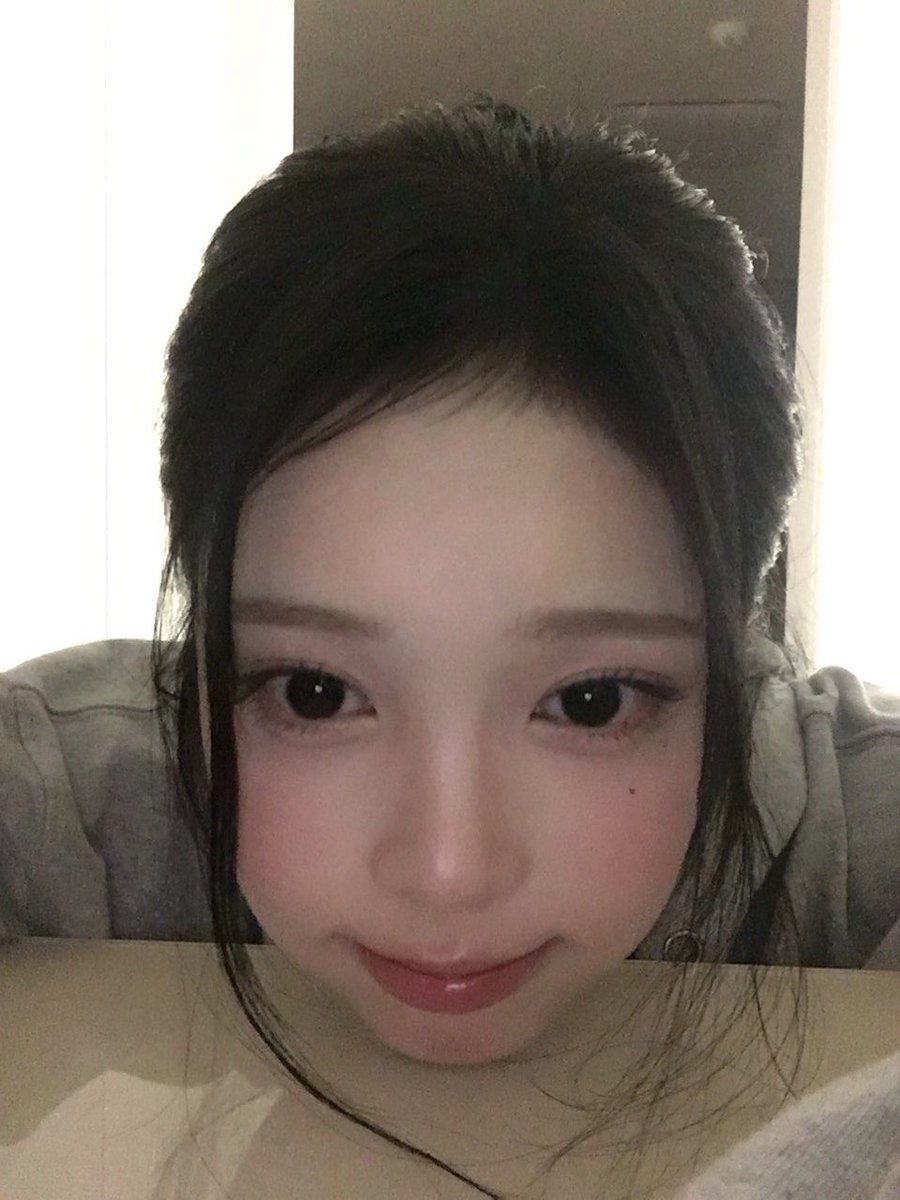 H2ioS2's tweet photo. 하………..어린이면 어린이답게 굴어!!!ㅜㅠㅠㅜㅜ https://t.co/xhcAfXD1YW