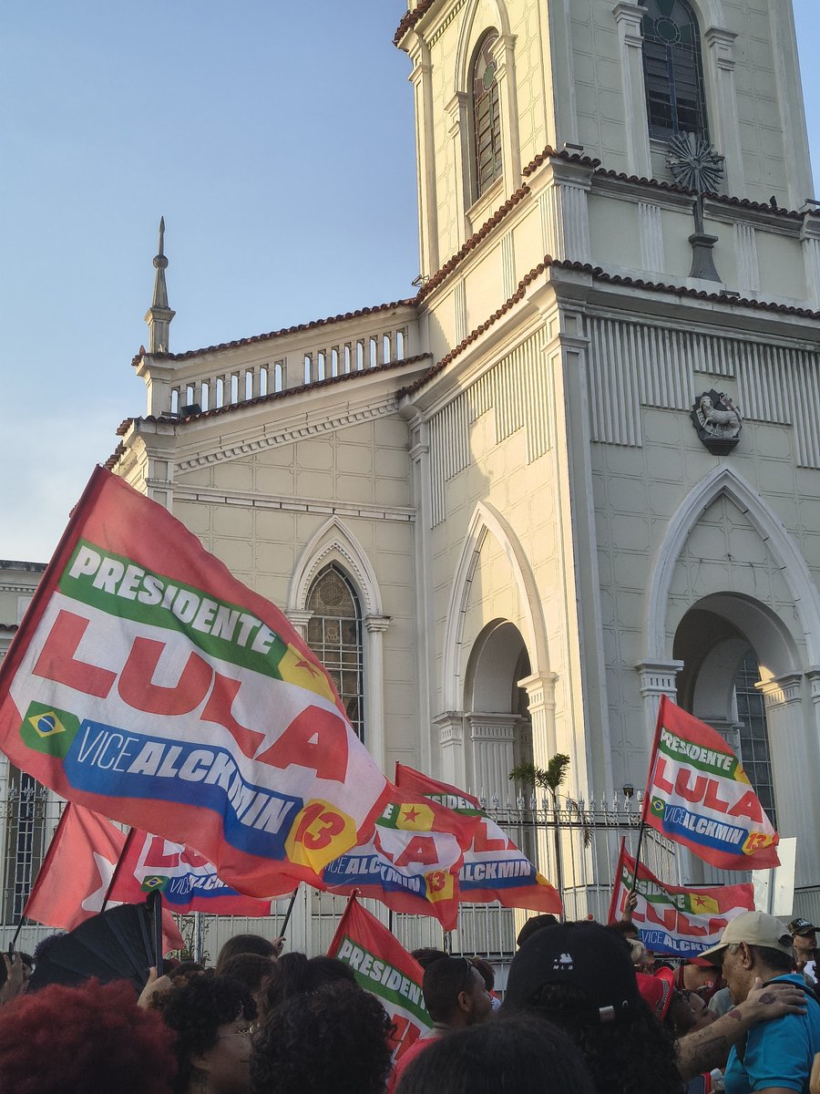 gahnicornio's tweet photo. ato pavuna/sjm pela democracia 
bora lula ✨❤️ https://t.co/66l1grZ4N5
