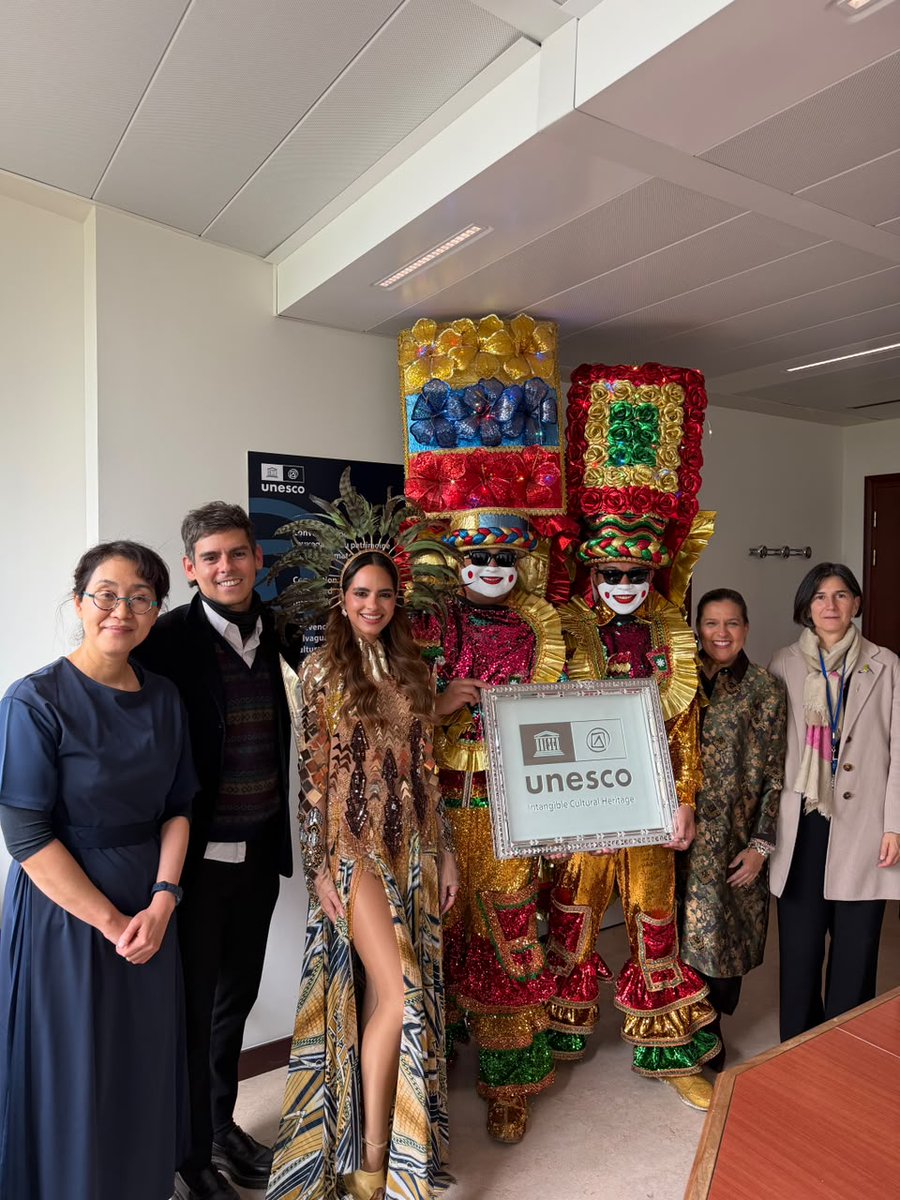 elheraldoco's tweet photo. 20 años después de la declaratoria de su Carnaval, Barranquilla ha sabido mantener y proteger su patrimonio: UNESCO ➡️ https://t.co/7g1J82JD0a https://t.co/UVWmv9dK0p