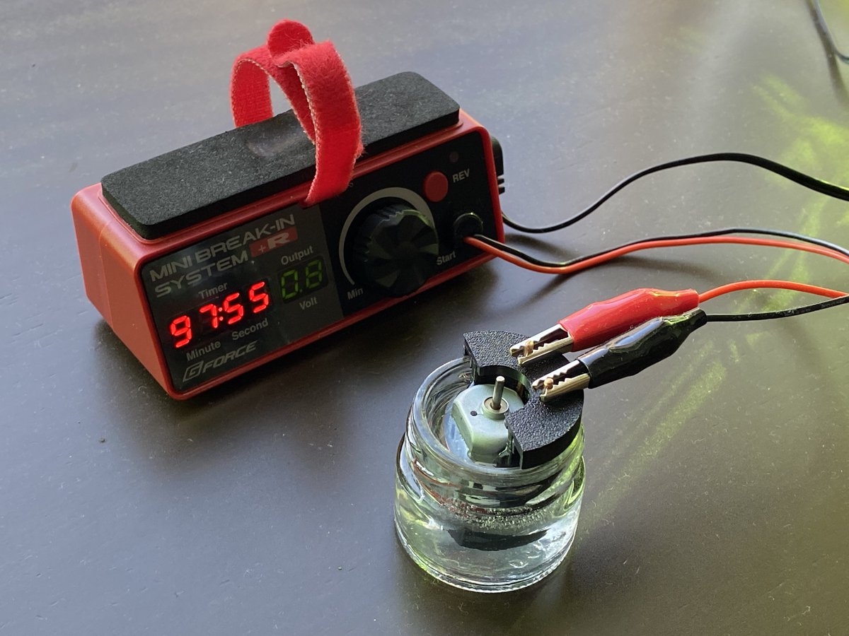 Hamuo_Mini4WD's tweet photo. 開始〜3セット目開始。
タイマー機能は便利だがダッシュ系を慣らす時は不要…勝手に止まっちゃうから厄介💦

だいぶ音が安定してきた！ https://t.co/TavKGLoJaH