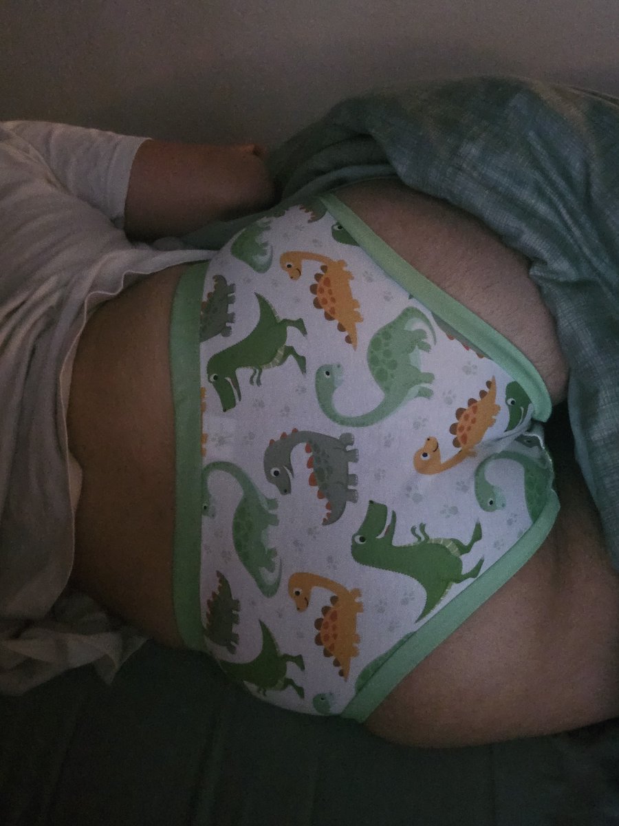 TBOYBITE's tweet photo. uh oh! m so sleepy n vulnerable >< i hope no perverts touch my puppy parts while m sleepin ♡ https://t.co/1NJqq0hI4J