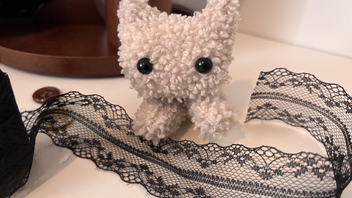 toomuchliving's tweet photo. I made this fluffy tiny cat today https://t.co/3JkclR4f7l