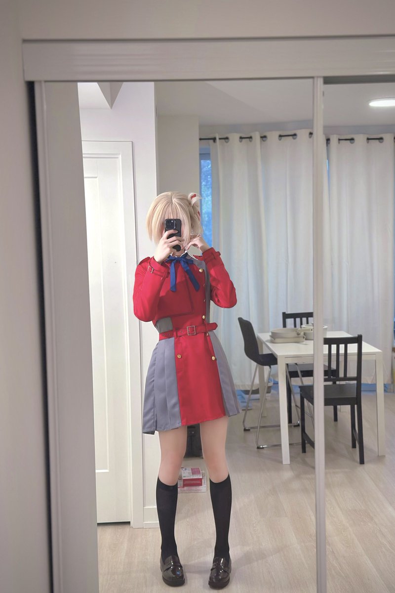 7wonao's tweet photo. ⌖ リコリスリコイル ⌖ 
╔══════════════╗
　中身は明日相撲大会に出場する
　男性コスプレイヤーです
╚══════════════╝
　　　　　　　　　　cos 錦木千束 https://t.co/WsVAZjCzFR