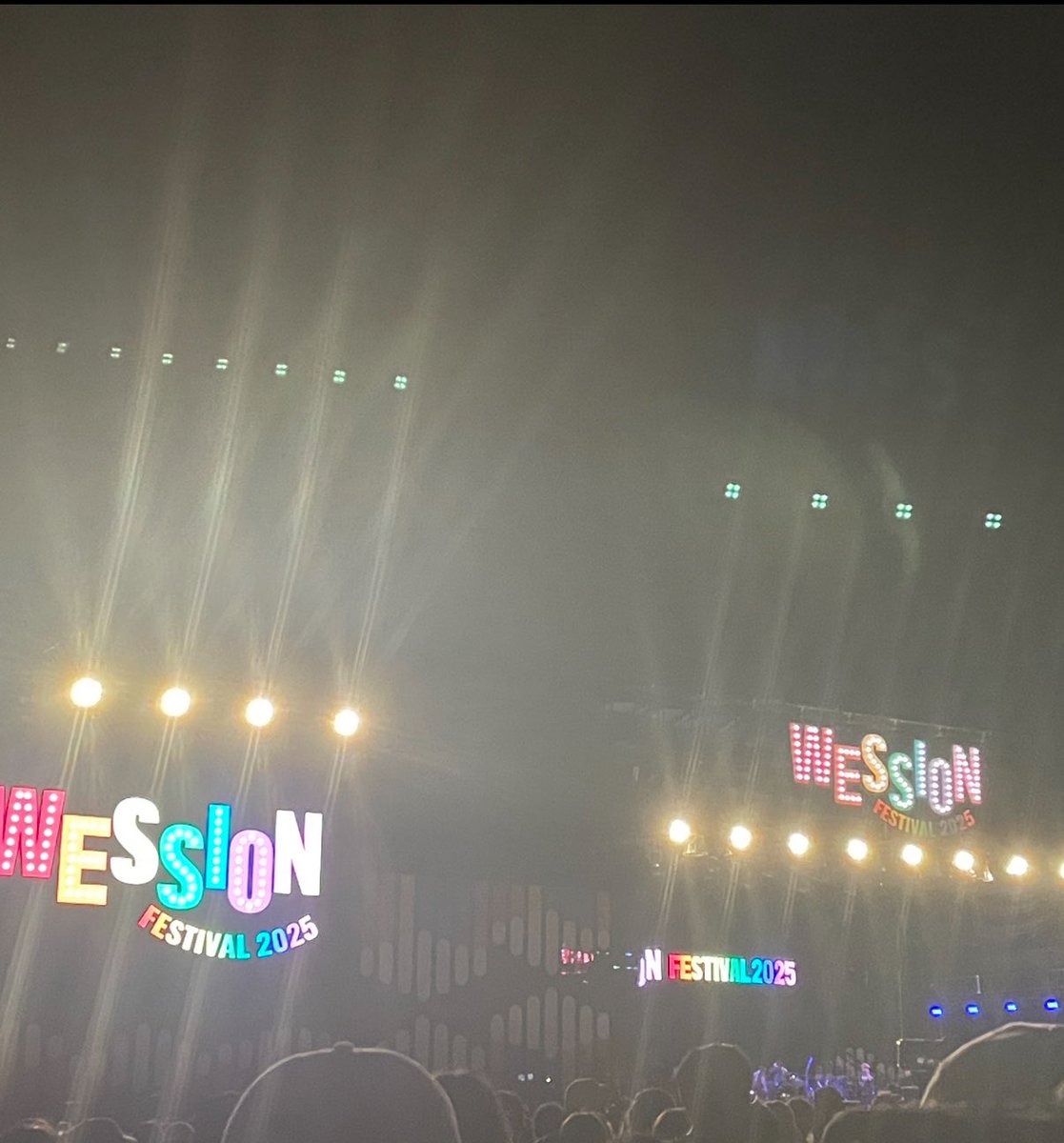 pieeeen30's tweet photo. 去年のこの三連休は、WESSION🌈で
大阪に行ってたんだよおおおお🥺🥺🥺

今年も絶対あると思ってたからWOWOWさんに感謝してたら、グループ自体が無くなると思うわけないじゃんかよおおお🥺🥺🥺三連休初日起きて号泣🌊🌊🌊

大晦日も、WESTA！🌈🏟️思い出して号泣するよ🌊🌊🌊
まじなんもたのしくない🥺 https://t.co/JmMrTefBbB