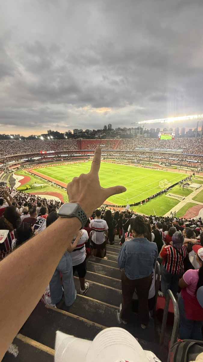 JJ_SPFC's tweet photo. A única saída moralmente aceitável é #Lula13

Quem votar diferente não pode alegar desconhecimento! https://t.co/RYI31IjJGA