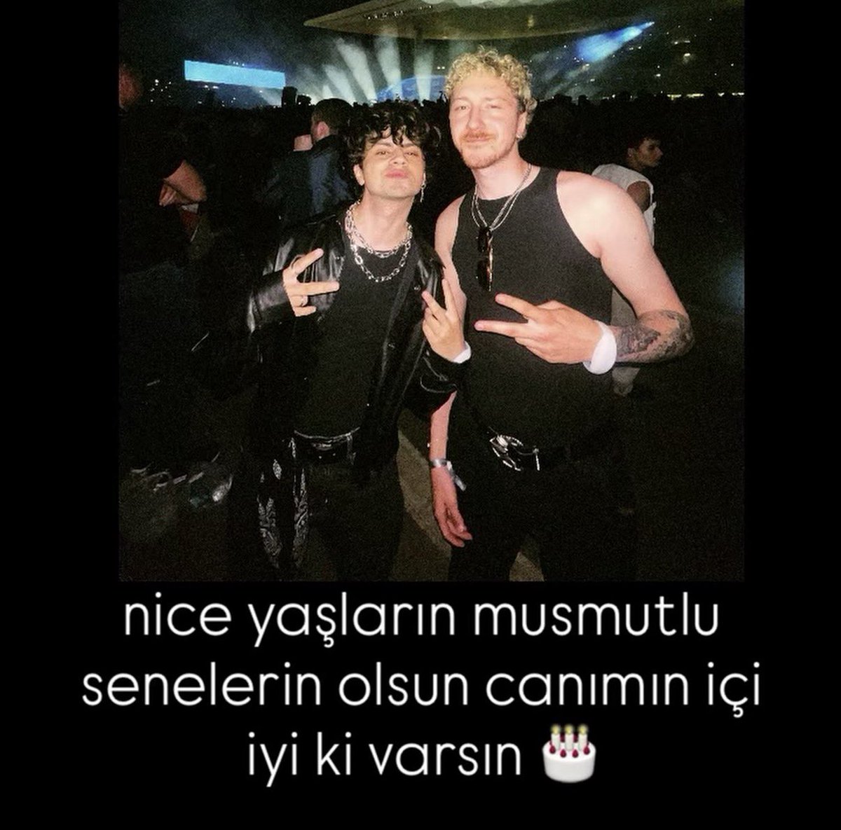 irdkwtsatp's tweet photo. alperen hesabın calınmadı de mi https://t.co/941JQhfSYW