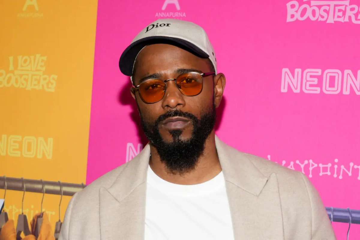 Variety's tweet photo. LaKeith Stanfield previewed his next movie, “Molepeople,” during a special appearance at #NYCC. 

Stanfield and Emmy winner Ben Mendelsohn star in the horror movie, about a man who descends into the abandoned tunnels beneath New York City, where he discovers a “twisted society lurking beneath the streets.” It releases theatrically on Aug. 27, 2027.

The film will be co-financed and co-produced by Blumhouse Atomic Monster and Paramount Primal, with Paramount handling worldwide distribution.

https://t.co/xy5IZuh9BK