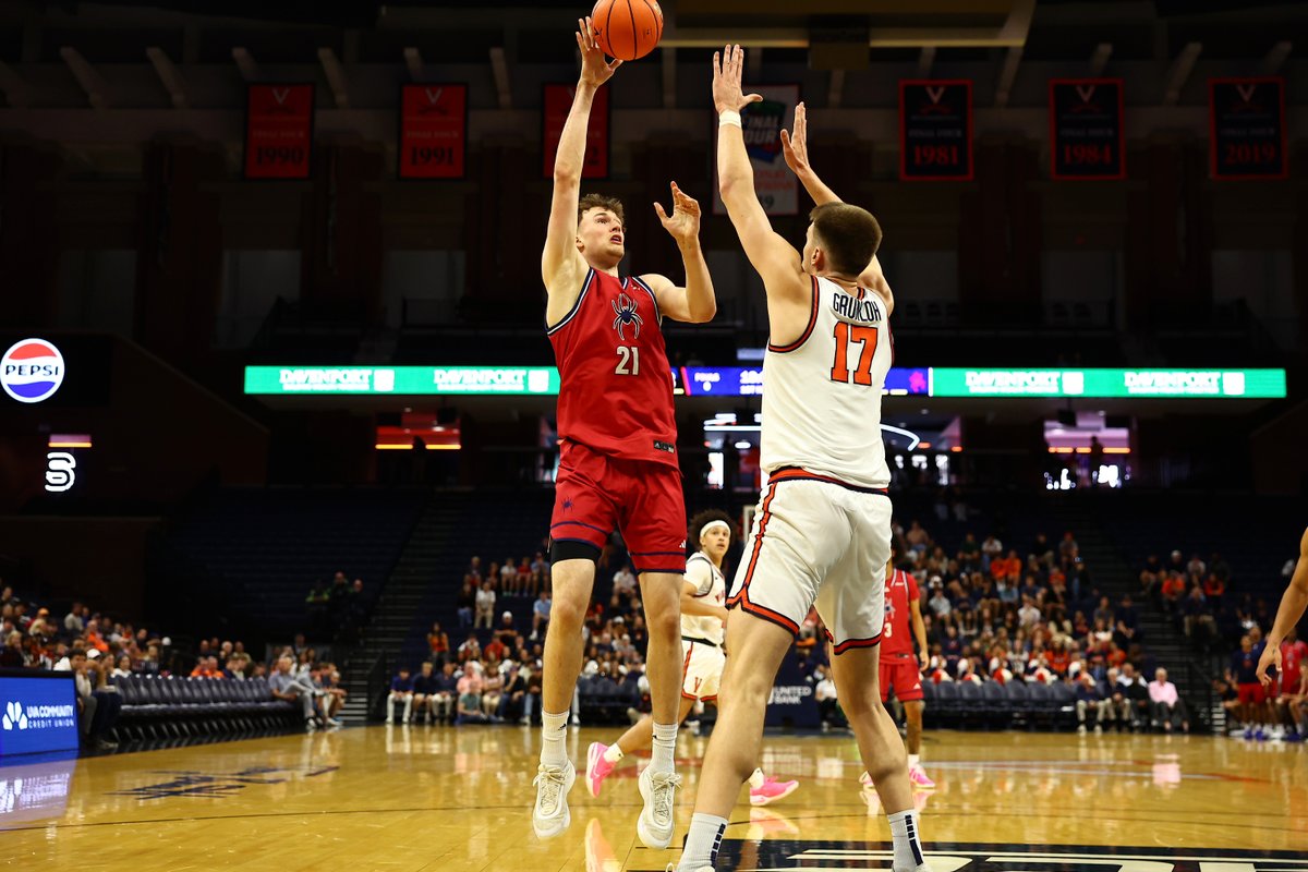 SpiderMBB's tweet photo. 📍 Charlottesville

#OneRichmond https://t.co/6lOrcSRYUX