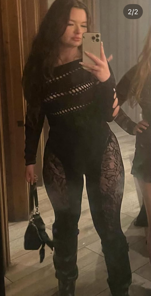 Samzs0p's tweet photo. Cuck wants Macy to be exposed and made into a web slut. Save and share her

DMs open to submissions https://t.co/RWKJJyYvPh