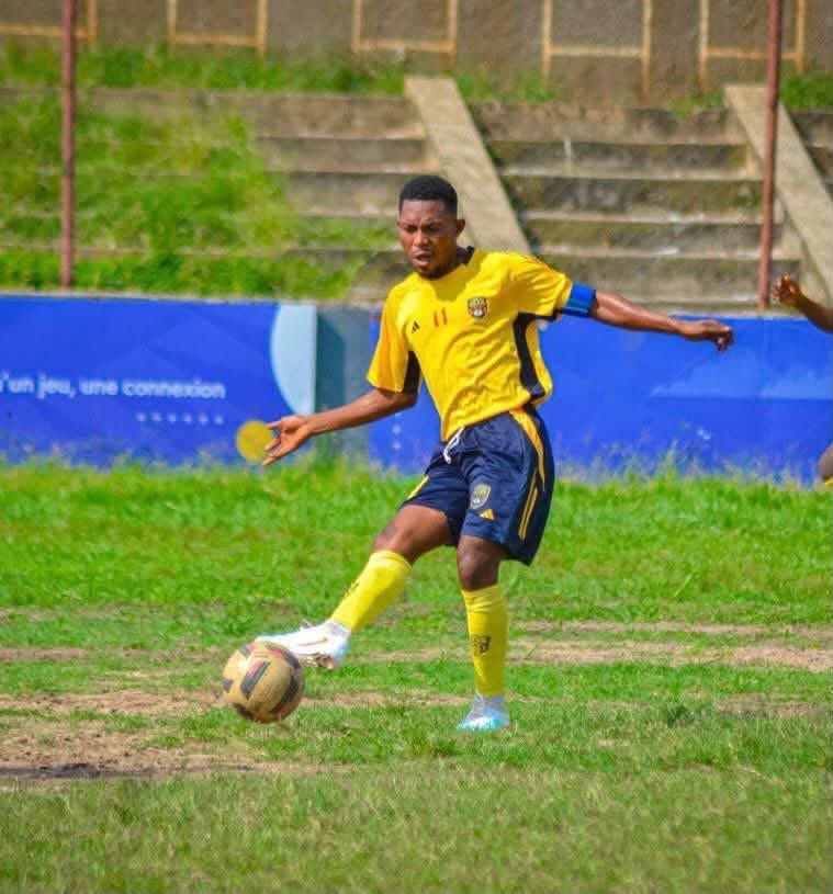 Okapisportfc's tweet photo. 🔴⚫🟡 FC OKAPI SPORT : 4 RETOURS IMPORTANTS ! 🦌⚽

Le FC OKAPI SPORT renforce son effectif avec le retour de Malick Mukubi (capitaine), Fidel Iba-Iba (vice-capitaine), Serge Kiamona et Germain Soko.

💪 Réunis à Kinshasa, ils poursuivent la préparation avec tout le groupe. https://t.co/7oLKSrXc9O