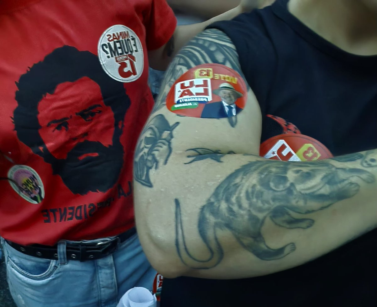 swiftiemcgrath's tweet photo. Butch com lula, dia 25 é 13 #Lula2026étetra https://t.co/paI2ZpSQKj