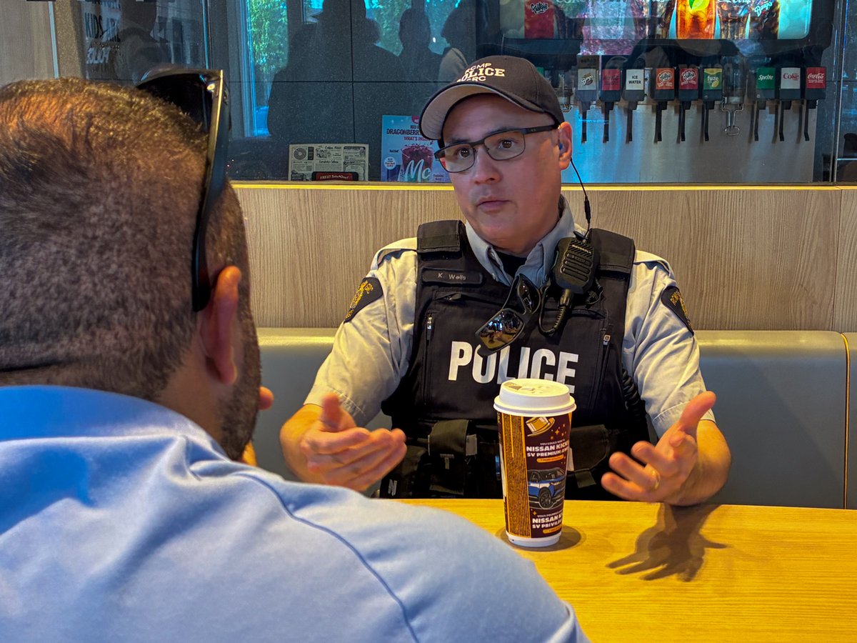 cqrcmp's tweet photo. ☕ Thank you, Port Coquitlam!
Thank you to everyone who joined us yesterday for #CoffeeWithACop! We appreciated the opportunity to connect with residents, answer questions, and hear what's important to our community.
We look forward to seeing Coquitlam residents next week on October 15!