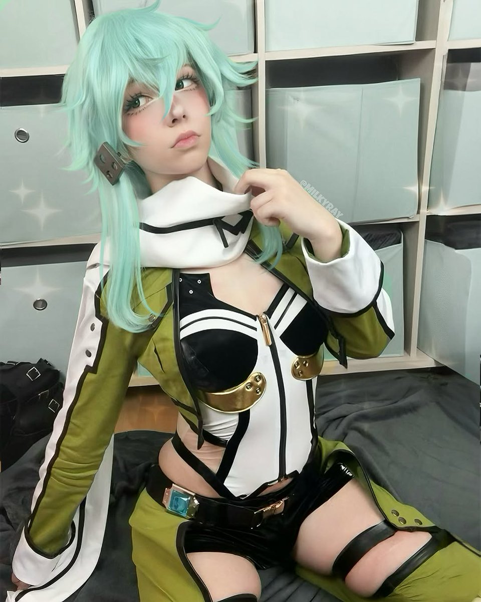 PAdams58306's tweet photo. Sinon From SAO🩵🔫 -
[I'm currently unwell (｡>﹏<｡) and haven't posted this yet. The quality isn't great, but I really like this shot! Maybe I should post more drafts? :0 ] https://t.co/202hNx1IhF