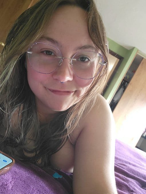rosidah20's tweet photo. Just chilling ❤️ https://t.co/pNqIGHF8xp