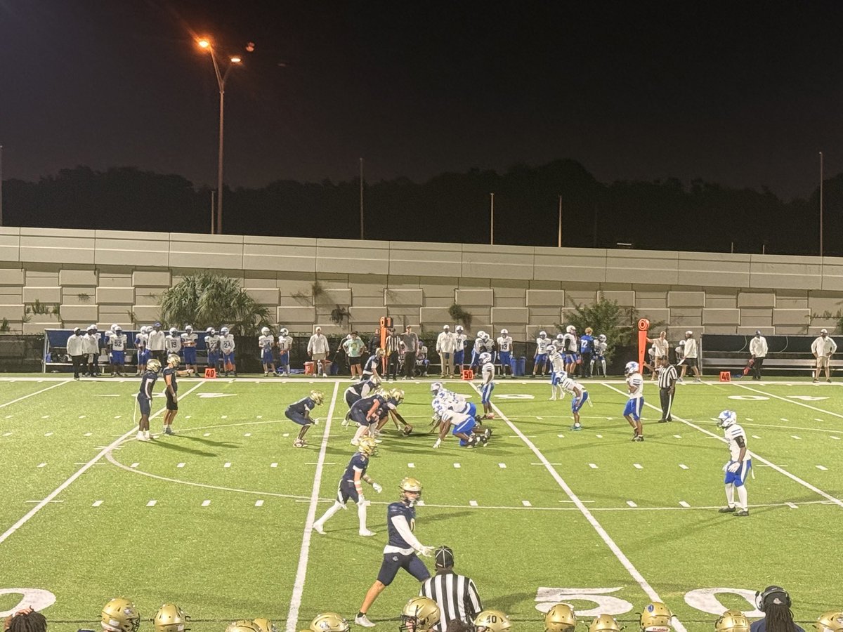 ccslancers2's tweet photo. π HALFTIME UPDATE π
Cambridge Christian Lancers: 7
Wildwood Wildcats: 34
The Lancers trail the Wildcats at the half. Time to regroup, refocus, and keep fighting! πͺ
π GO LANCERS!
#CCSLancers #EveryAthleteADisciple #LancerFootball #SSAAFootball #BigCountyPreps https://t.co/uT5KFVvr6B