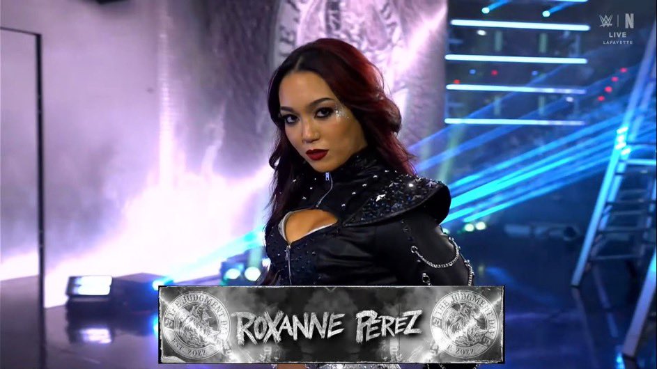 FearIessTan's tweet photo. Your next money in the bank winner. #smackdown https://t.co/fEucpWd3N1