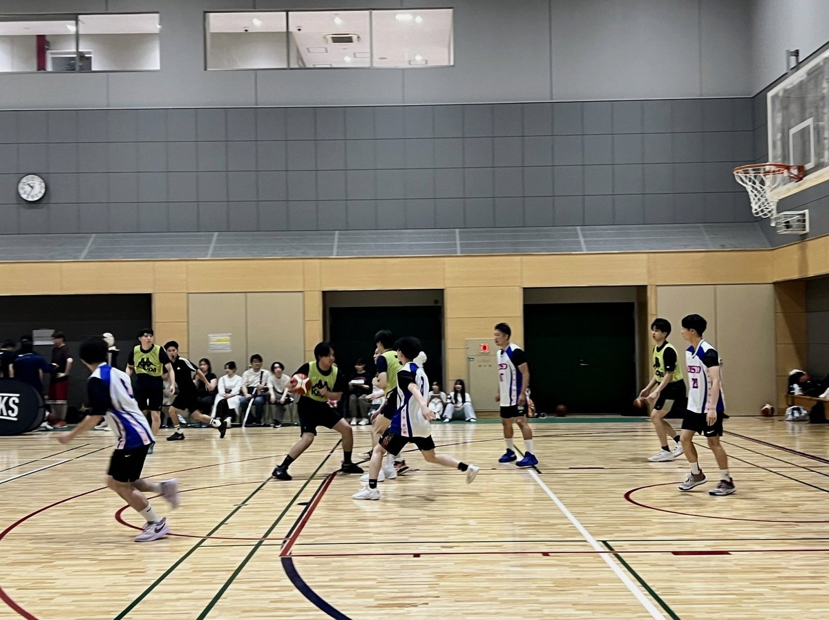 mctaylor25's tweet photo. 病み上がり一発目のバイト、当てつけかってくらい忙しかった。ボソボソしゃべる客に普通にキレそうになった。ワシのレジに並びたけりゃハキハキ喋れよバカが。 https://t.co/33lFOY5vH0