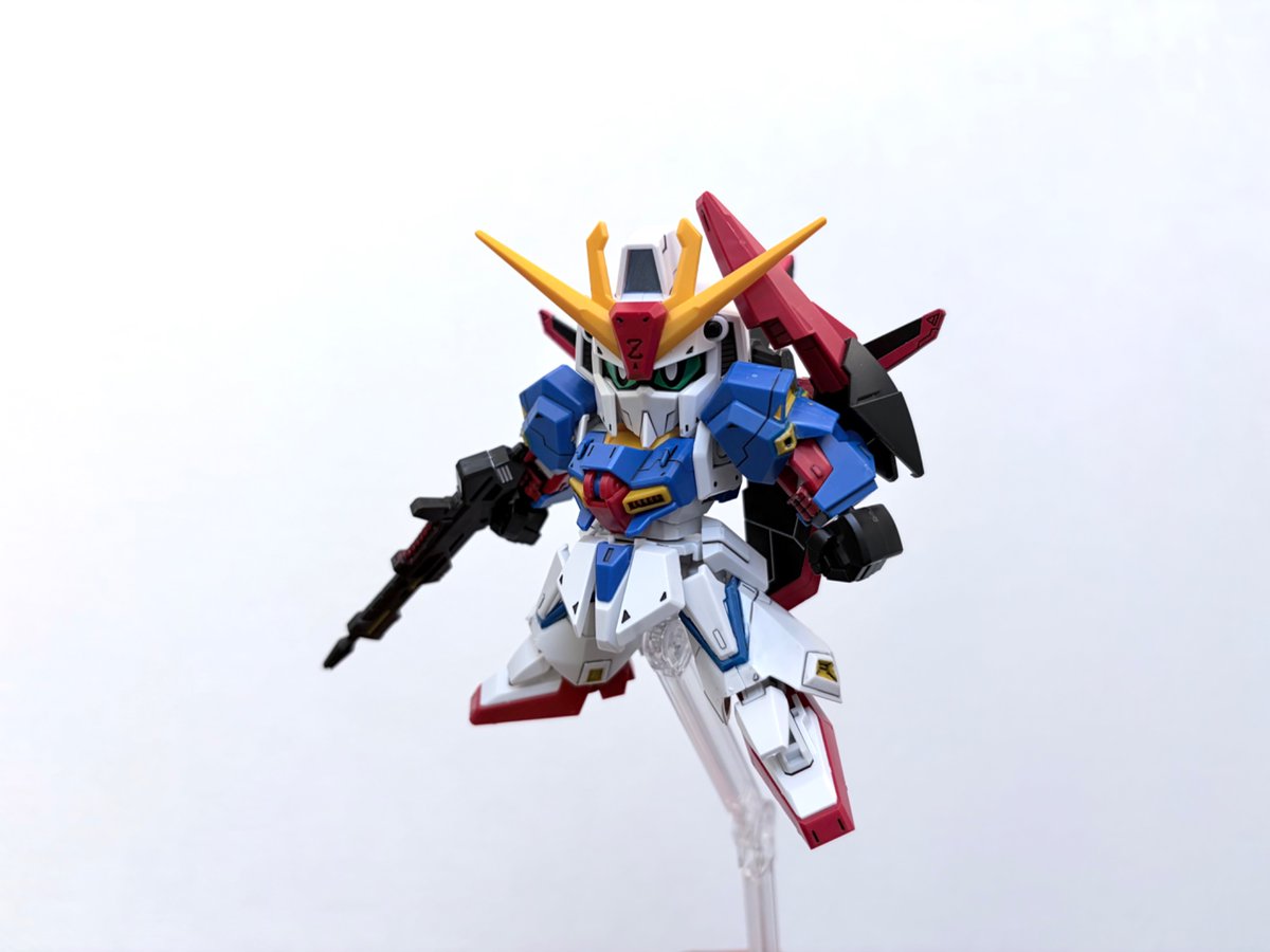 unicornpurara's tweet photo. SDクロスシルエット  ゼータガンダム完成✨
部分塗装と墨入れで仕上げてます(^ ^) https://t.co/t2HDqq6cbp