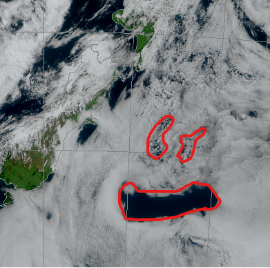 MetService's tweet photo. We're all cloud fans here, and theres nothing better than staring at satellite images of the clouds blanketing the country. But sometimes something stares back at you... https://t.co/rEnGZp0Poz