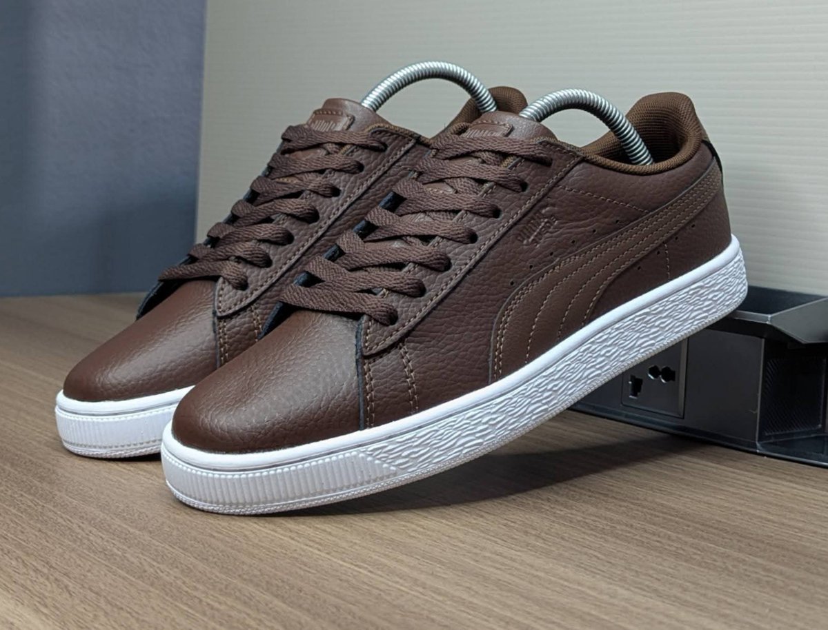 _NairobiSneaker's tweet photo. Casuals that can match all your outfits

💰Price KSH 4000 
✨Size 40,41,42,43,44,45-limited pairs
📞https://t.co/NRwKA5ha5J

📍Philadelphia House, 5th Floor, Shop 522 ||Tom mboya St || Next to AFYA CENTER https://t.co/szRjD01IEg