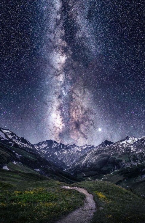 astrooalert's tweet photo. Milkyway😍 https://t.co/VfhpZHEn70