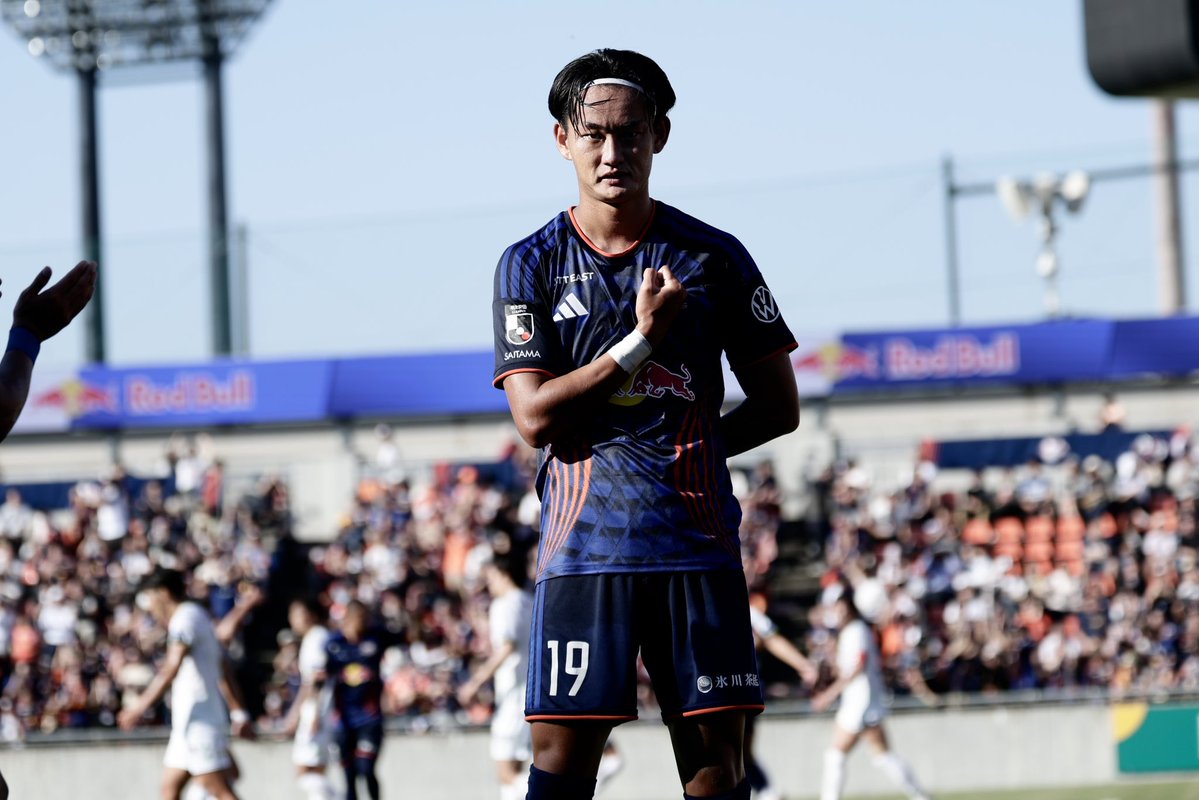 Ardija_Official's tweet photo. ショートコーナーから #加藤聖 のクロスに #尾崎優成 がヘディングで合わせて先制👍 https://t.co/ZPbo1ZVxxE