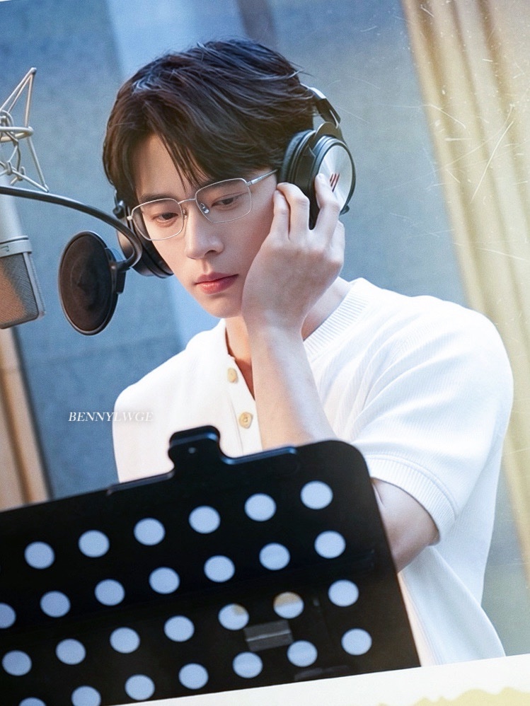 BennyLwge's tweet photo. ลุคไปอัด ost. อุนป๋าแบบว่าหล่อน่ารักนุ่มฟูง่ะหน้าตาน่าบีบปิ้บ ๆ มากเอ็นดู 🤏 https://t.co/H2wQEMiazi