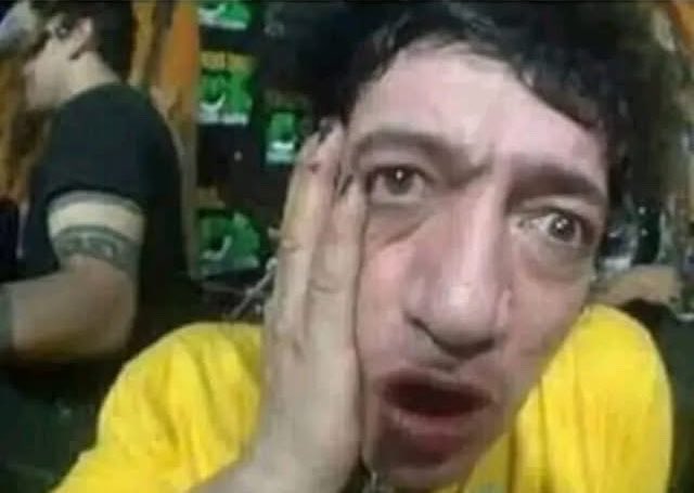 SoyMarloqOK's tweet photo. NO PUEDE SER
NO PUEDE SER
TODO MI GANADO SE PUSO EN PAREJA
ESTOY ESTOY
DESTROZADO
DESTROZADO
QUE ME QUEDA AHORA 
al menos no me falta el faso todos los días, ni tampoco la gilada los fines de semana, tampoco el paco los días que voy a consti, ni el poxi los días que voy a laburar https://t.co/zPA1V26t91