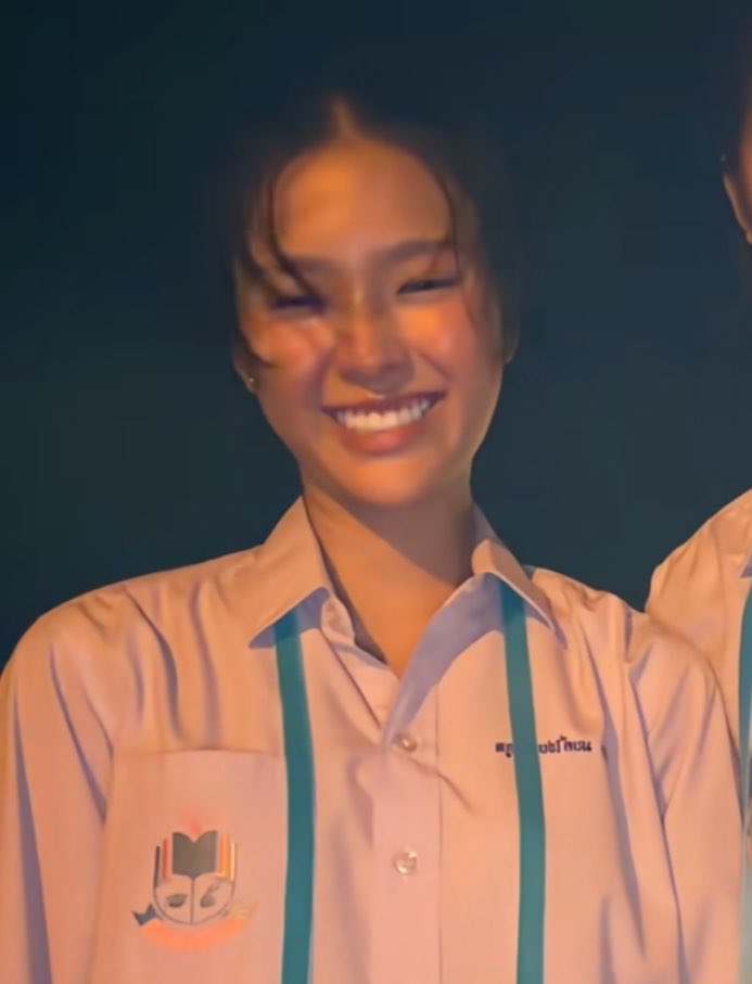 madentryy's tweet photo. หน้าเหวี่ยง ยิ้มหวาน https://t.co/ltQ5b9nhBt