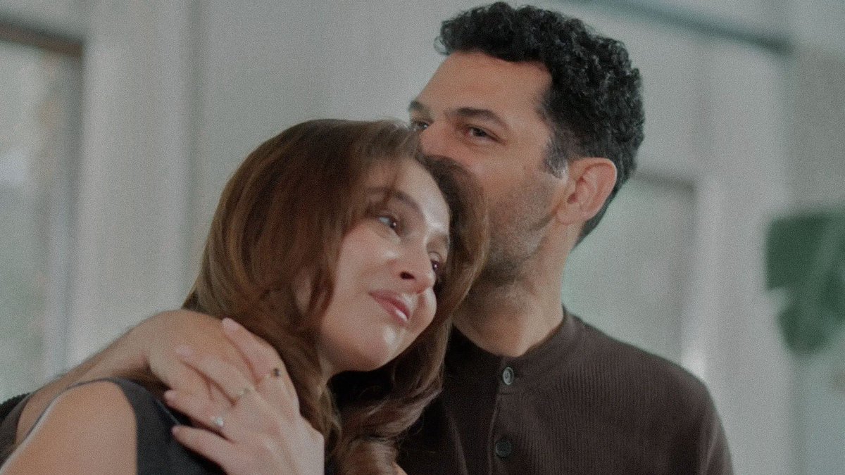 VerkaBD4's tweet photo. So happy GvG day i guess 😬🫡

#GüllerVeGünahlar #ZeySer #CemreBaysel #MuratYıldırım https://t.co/ARf1eUaTpz