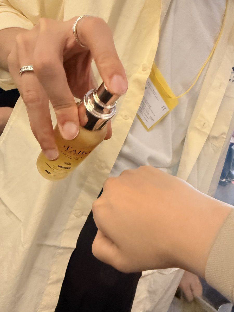 hakuinko1113's tweet photo. 普段使いにぴったりミスト👌
@dalba_japan #ダルバ #dalba #選べる色守られる素肌 https://t.co/bDv6jaEAdE