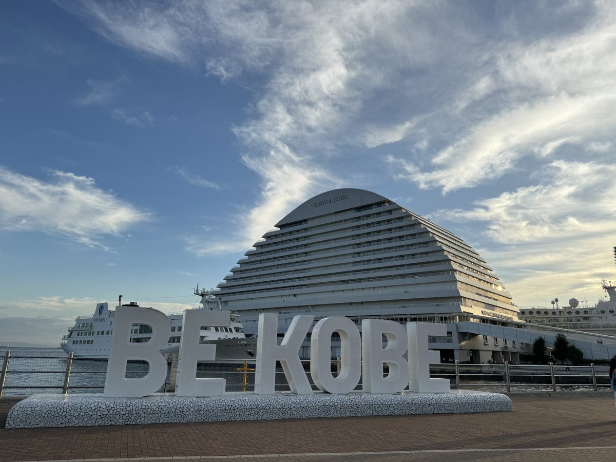 OliverQueen8866's tweet photo. @Yangpingping191 喜欢Kobe https://t.co/6CAUi3Gicw