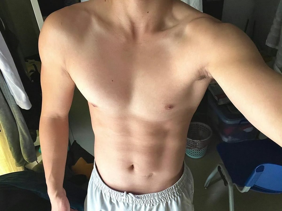 BobBobtjra's tweet photo. 最佳赏味期 #男大 https://t.co/JyFUb6gq2L