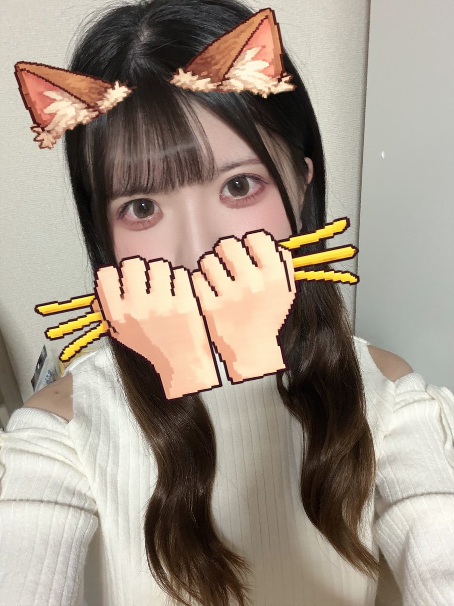 ng2lz's tweet photo. ちな都内は遠すぎて無理だったので、カラオケバーで働いてます( ᴖ ̫ᴖ )♩
男性飲み放題¥800です😸
気になる人はDMしてきてね🙂‍↕️♡♡ https://t.co/aDJyhPN6bA