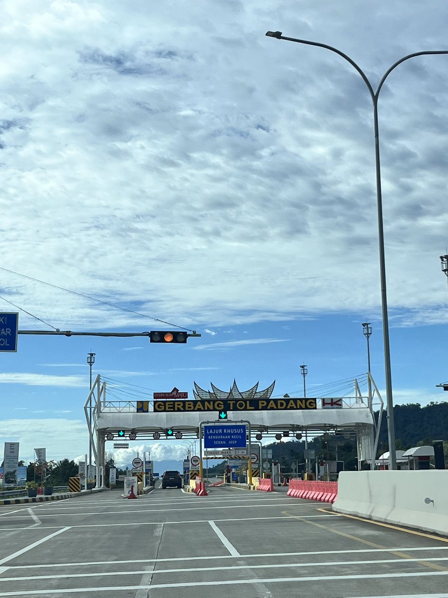 u4nofh's tweet photo. nanti kalau ada rezeki lebih mau main ke padang lagi 🥹🫶🏻 https://t.co/8DzJgNJFjE
