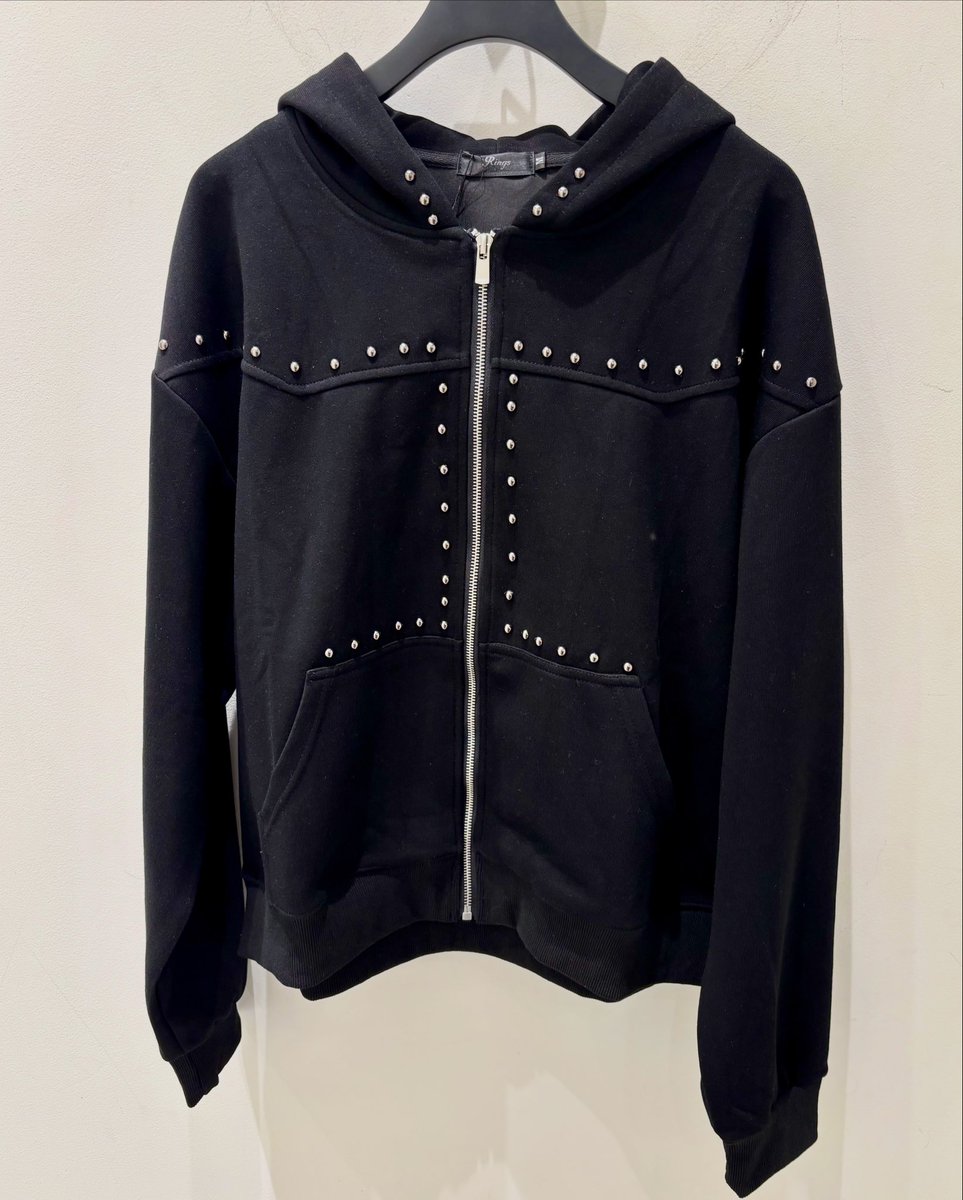 MAGICCINQ's tweet photo. [ MAGIC CINQ COLLECTIONS ]

Ball Studs Zip-up Hoodie
Price : ¥14,080- (including tax)
Size : M,L

詳細はこちら↓
 https://t.co/CMVnNoYsv1 https://t.co/VpTcBXss9O